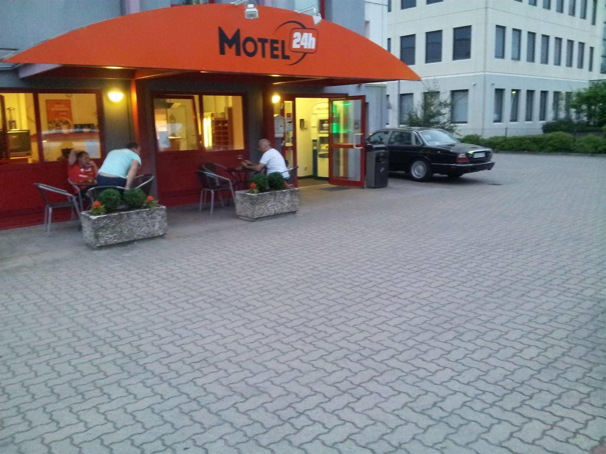 Motel 24H Hannover Dış mekan fotoğraf